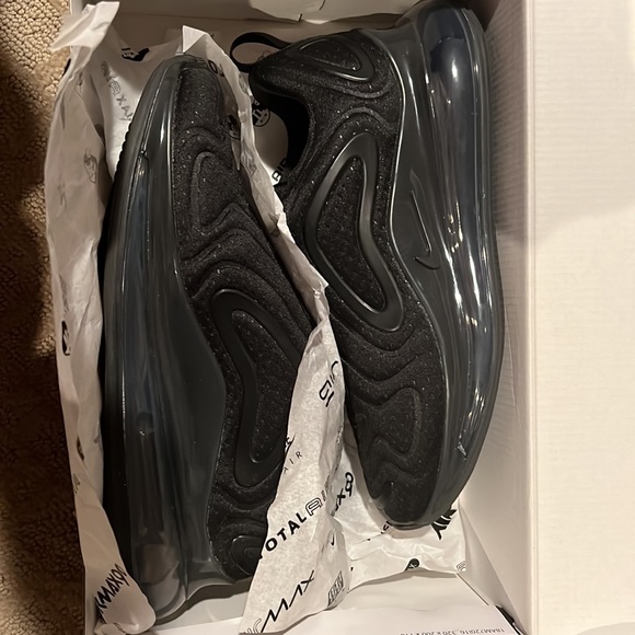 Nike air max 720 - Picture 3 of 4